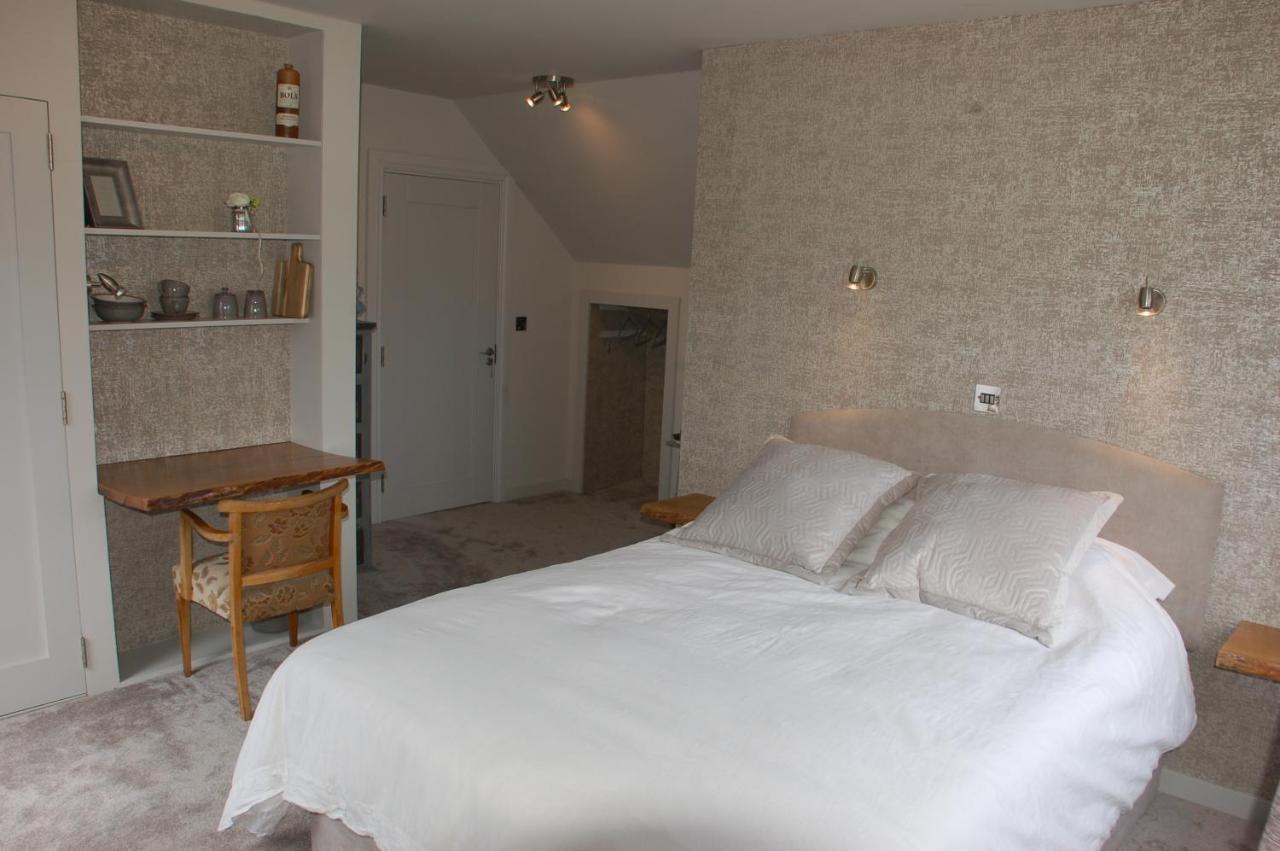 The Little Flock Farm Bed & Breakfast Cloonmore Eksteriør bilde
